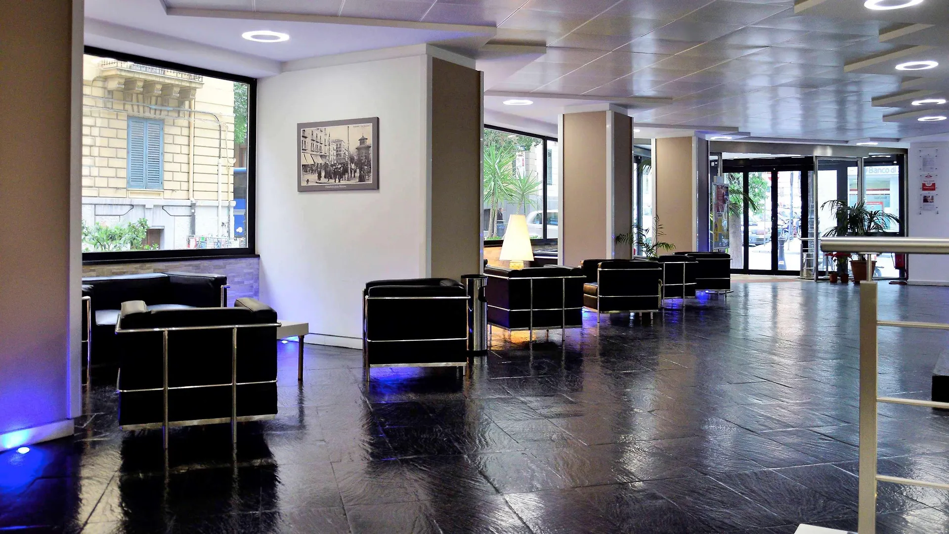 Ibis Styles Palermo Cristal Hotel 4*,  Italië