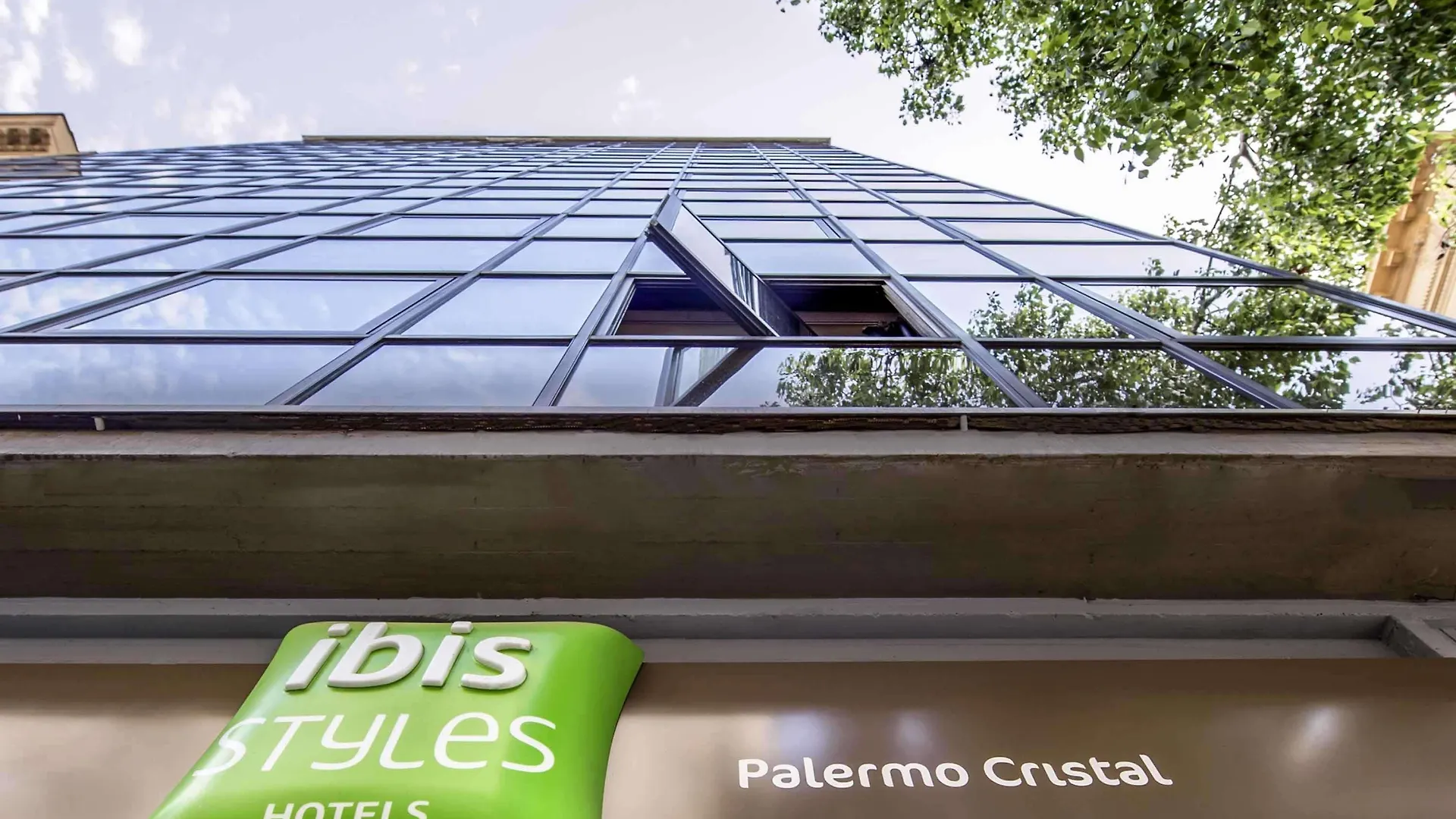 Ibis Styles Palermo Cristal Hotel