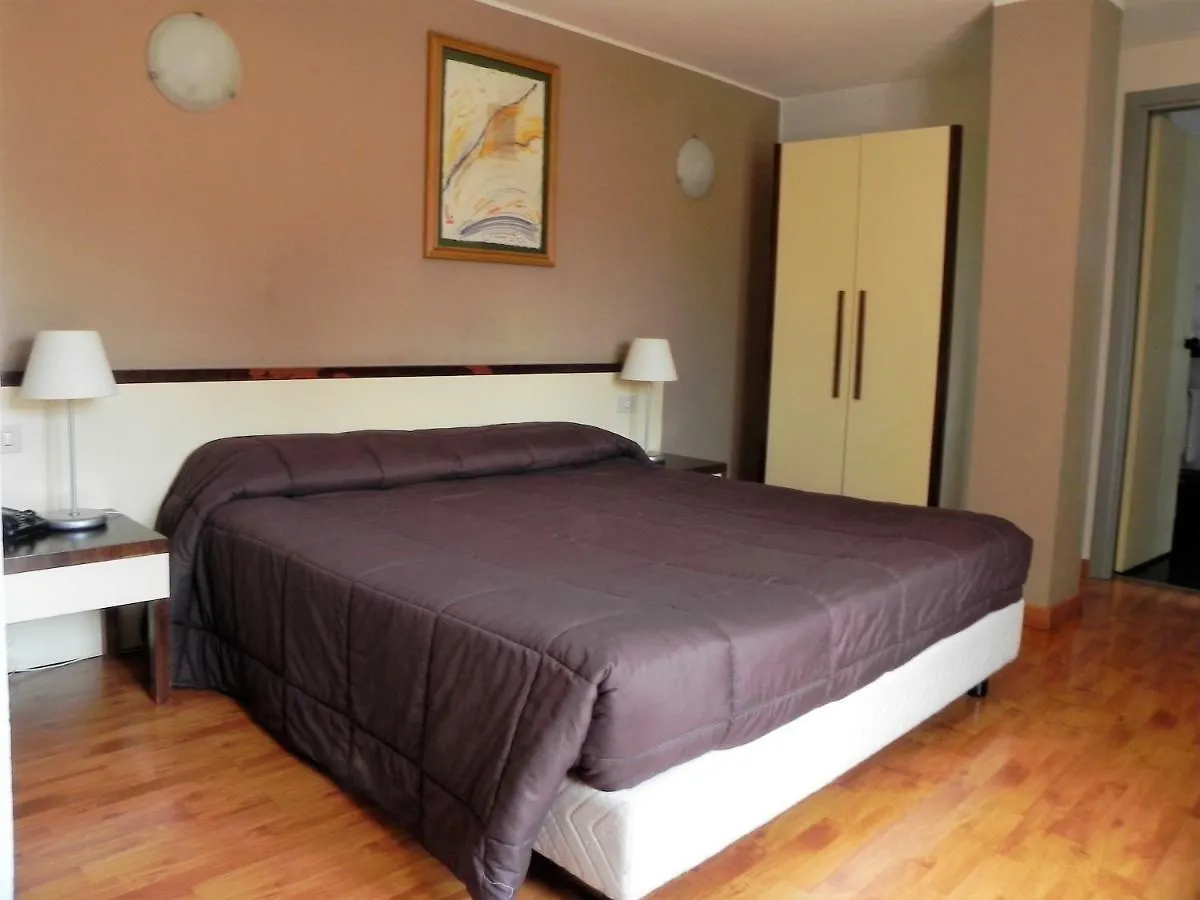 Ibis Styles Palermo Cristal Hotel