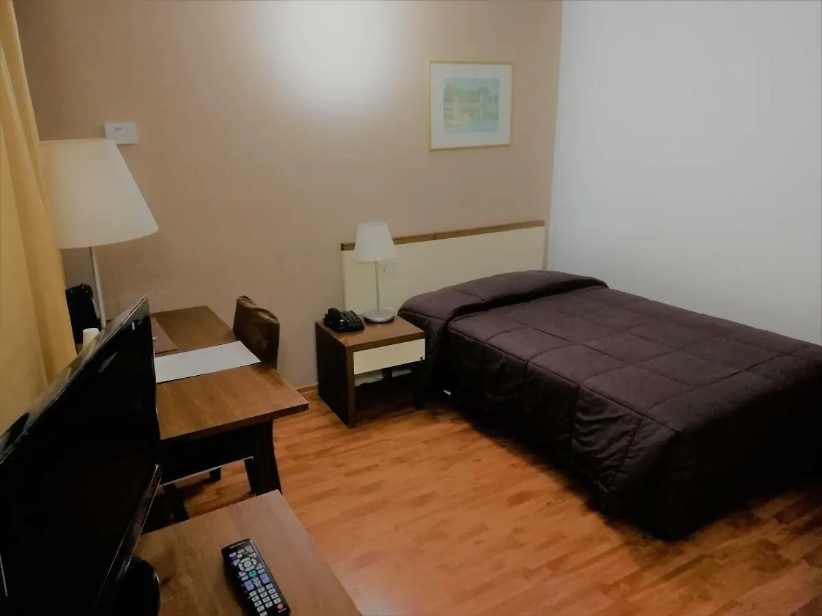 Ibis Styles Palermo Cristal Hotel