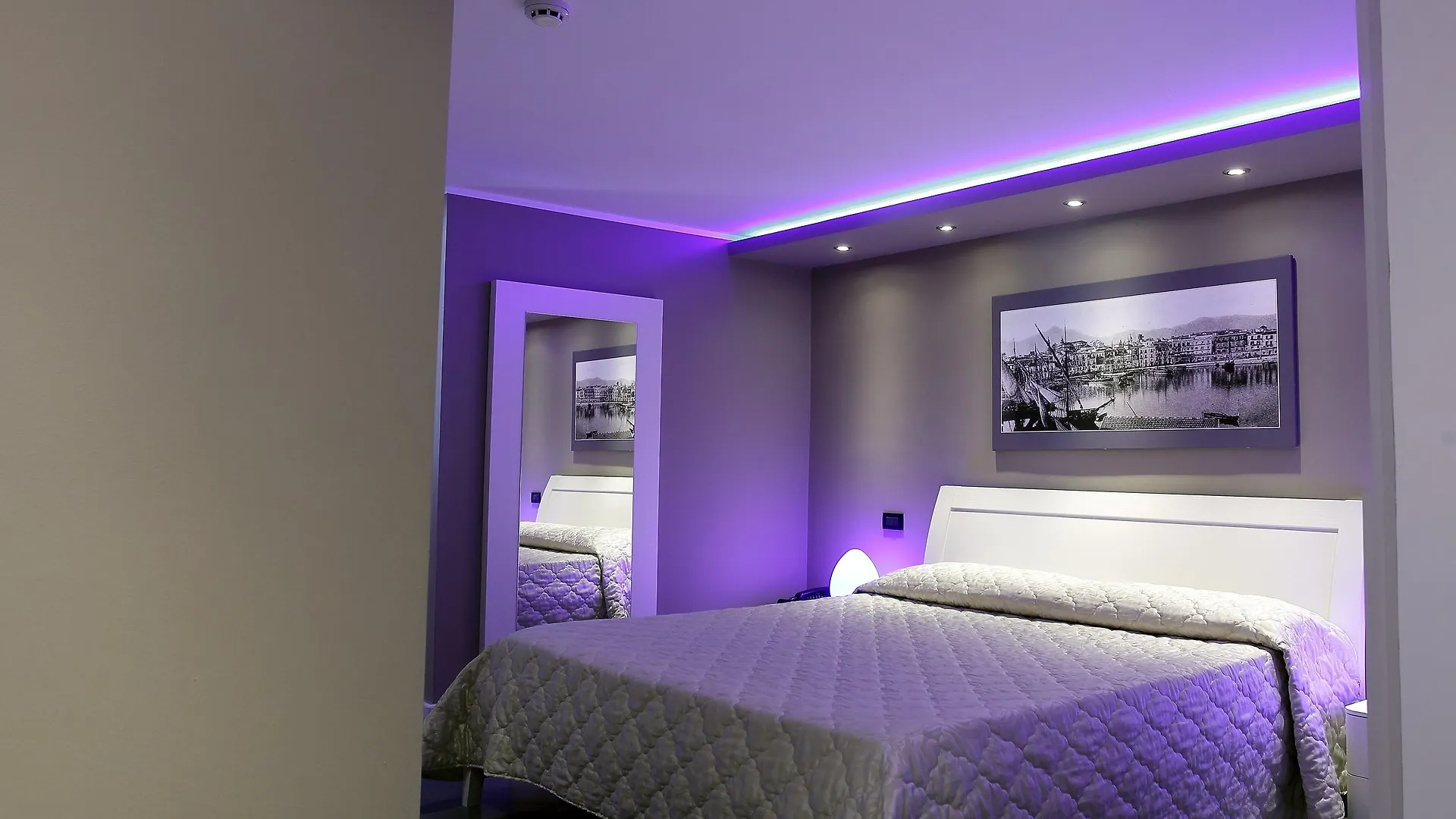 Ibis Styles Palermo Cristal Hotel