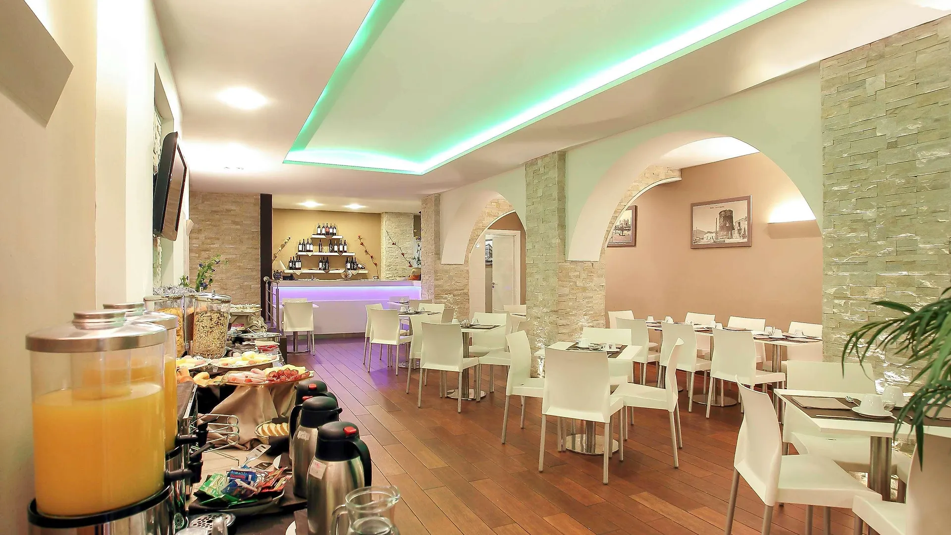 Ibis Styles Palermo Cristal Hotel