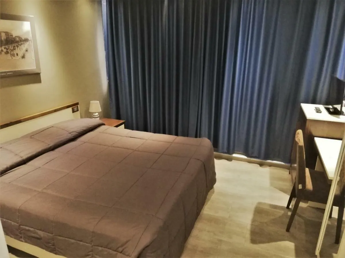 Ibis Styles Palermo Cristal Hotel 4*,