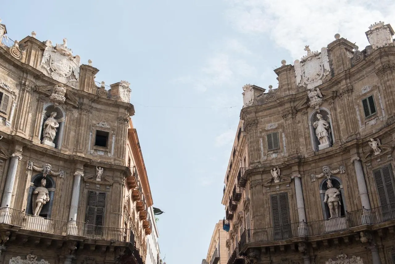 Ibis Styles Palermo Cristal Hotel