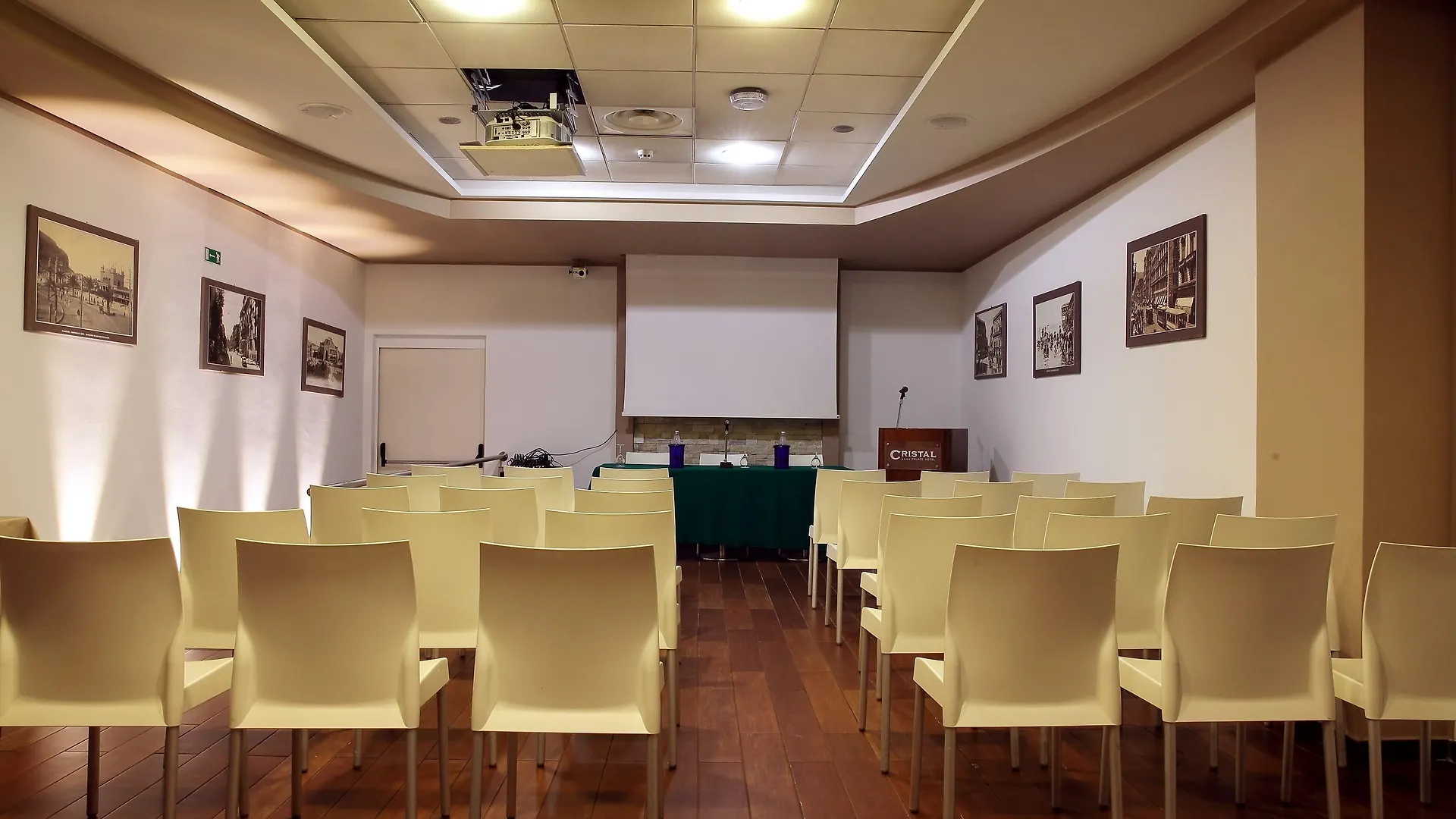 Ibis Styles Palermo Cristal Hotel